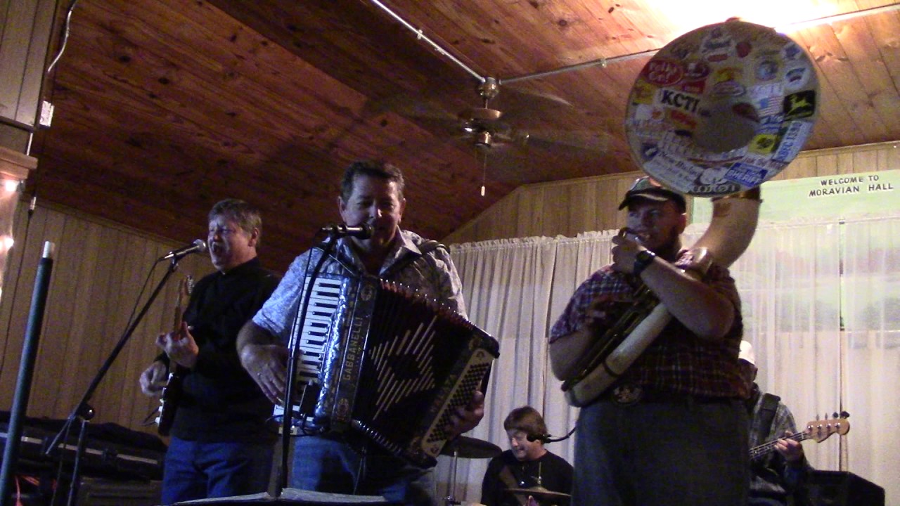 MARK HALATA & TEXAVIA- JULIDA POLKA