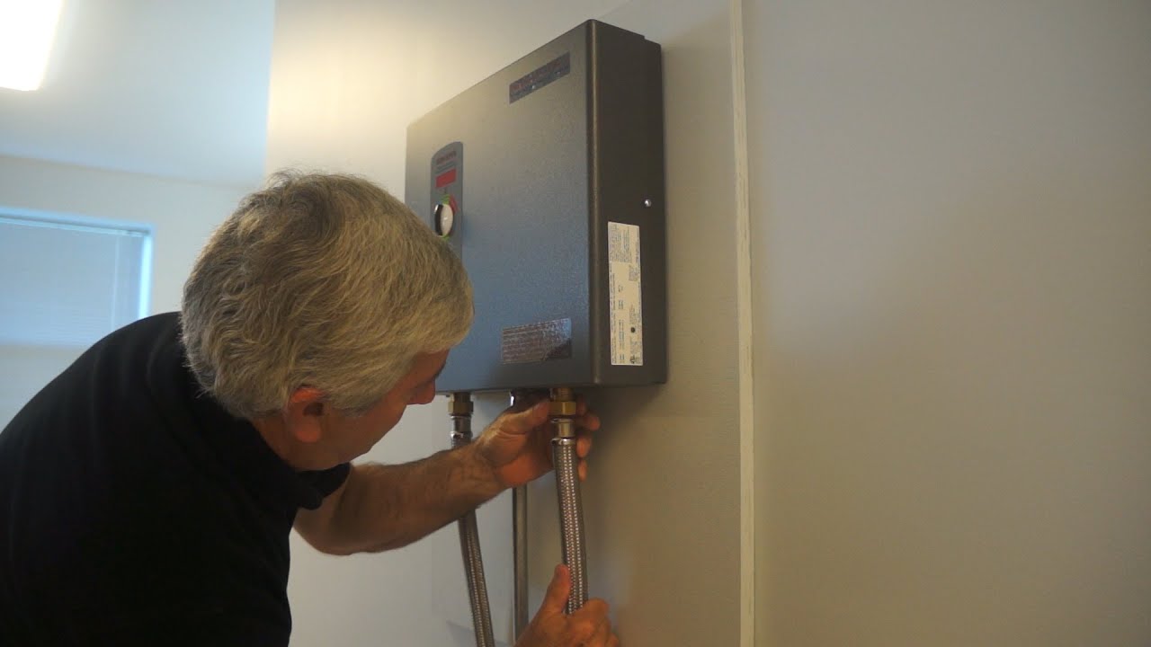 Cleaning a Filter Screen on Tempra® Water Heaters