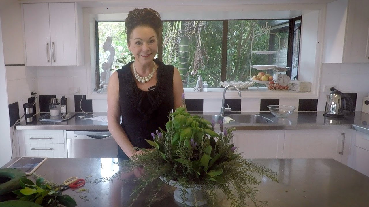 How to make an edible herb wreath