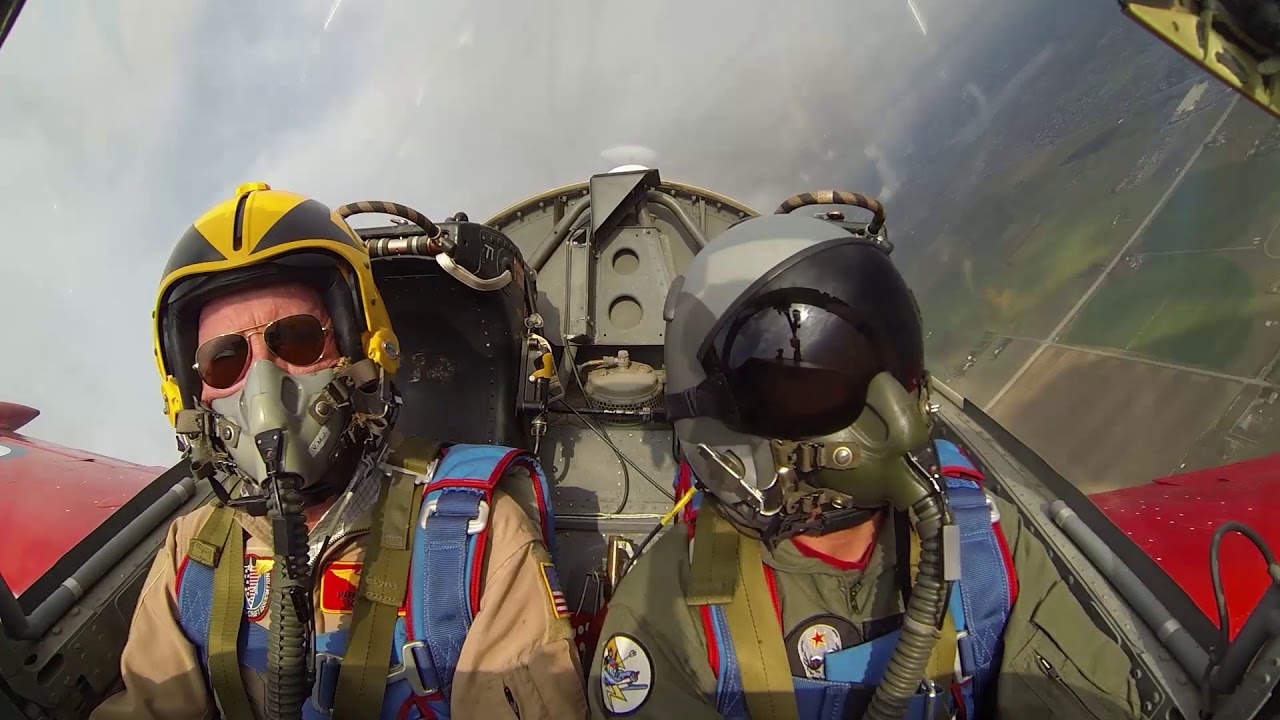Hunting Jet Provost mk.5 - British weather day flight