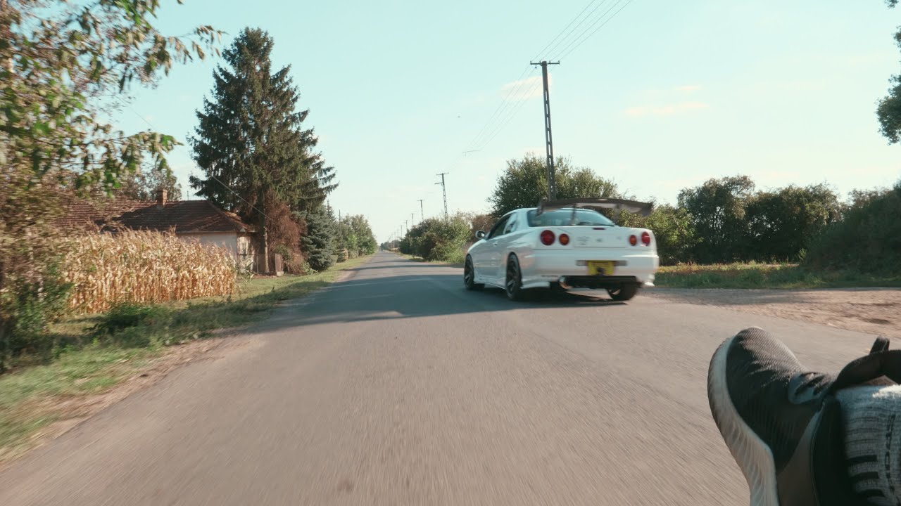 *Raw sound* Nissan Skyline R34 (4K)