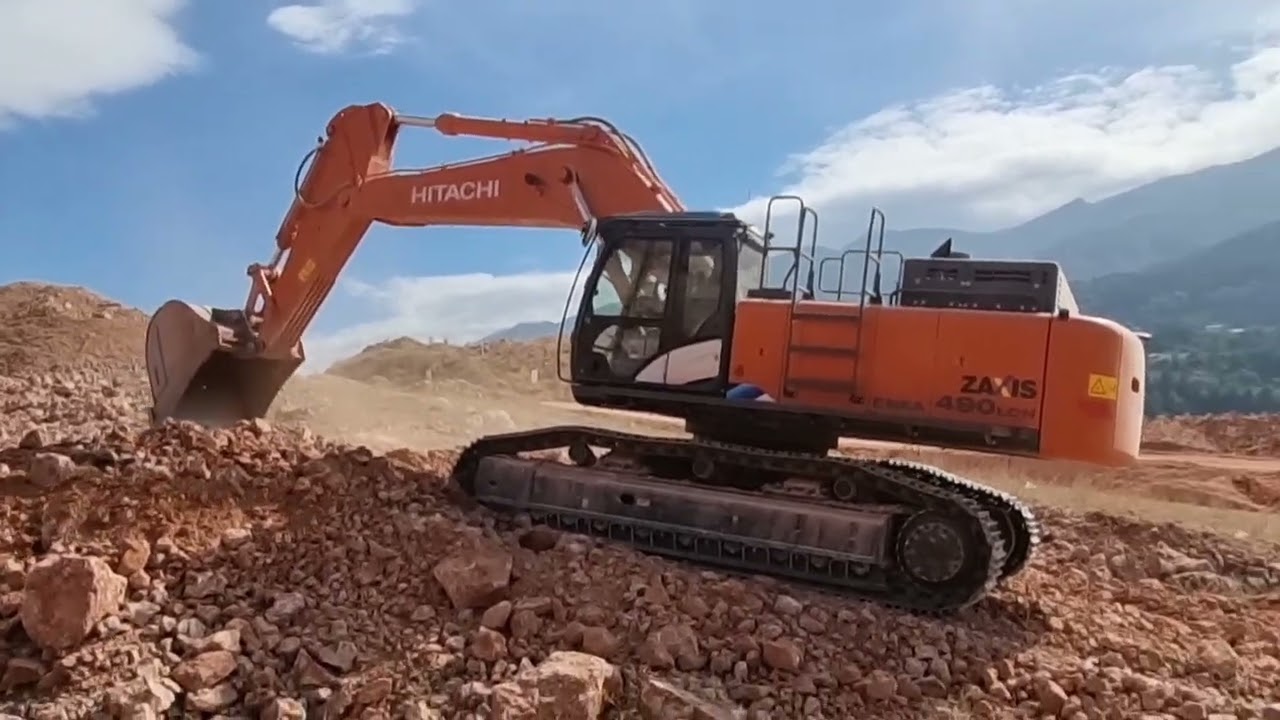 Hitachi zaxis 490 exkavator 2022 model ve hitachi zaxis 400 2015 model