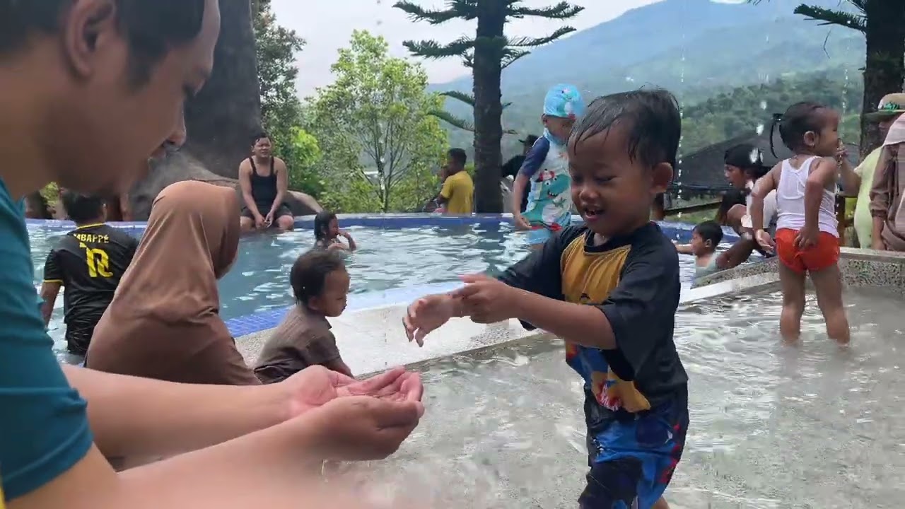 ADA BALON UDARA BESAR !!!! WISATA BUKIT GANDRUNG EXPLORE SERU WISATA KABUPATEN KEDIRI JAWA TIMUR 