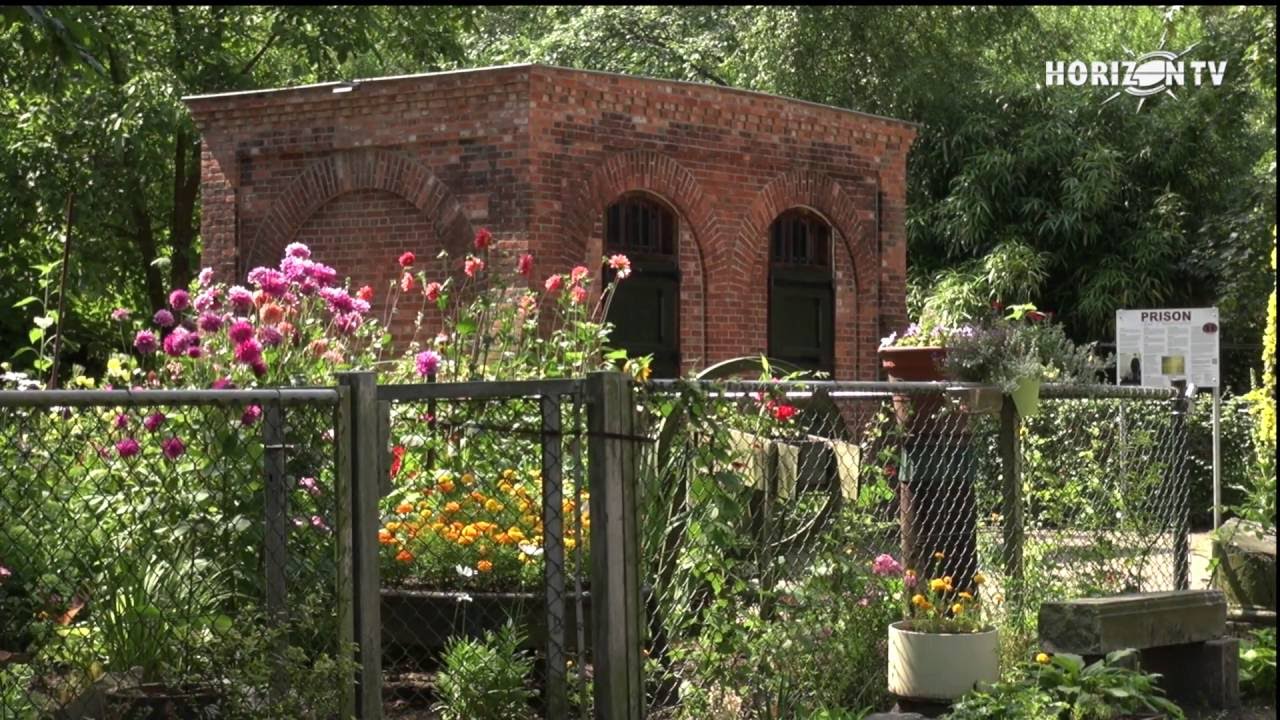 Bezoek aan Prisonneke in Budel-Dorplein, In de Regio 22-07-2016