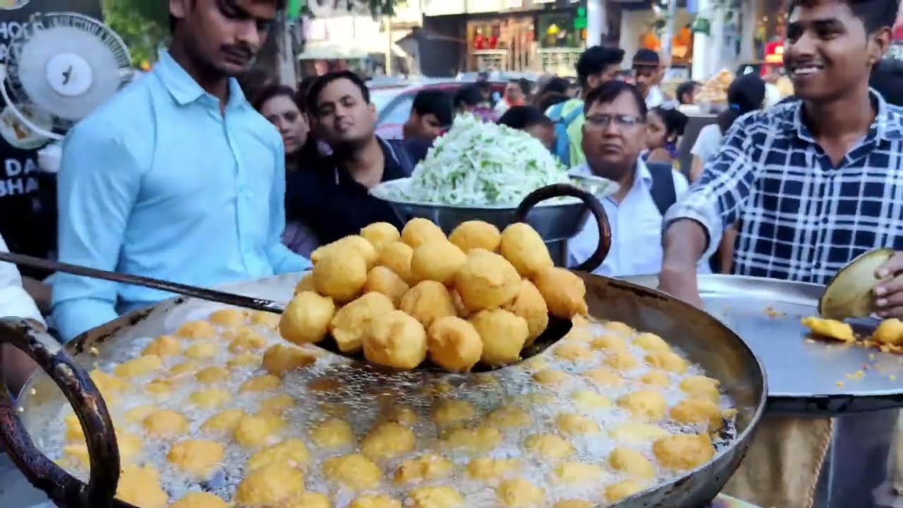 Delhi’s Famous Ram Laddu In Lajpat Nagar | Delhi Street food