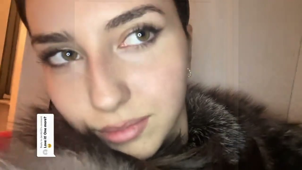 Women with Amazing Fur coats