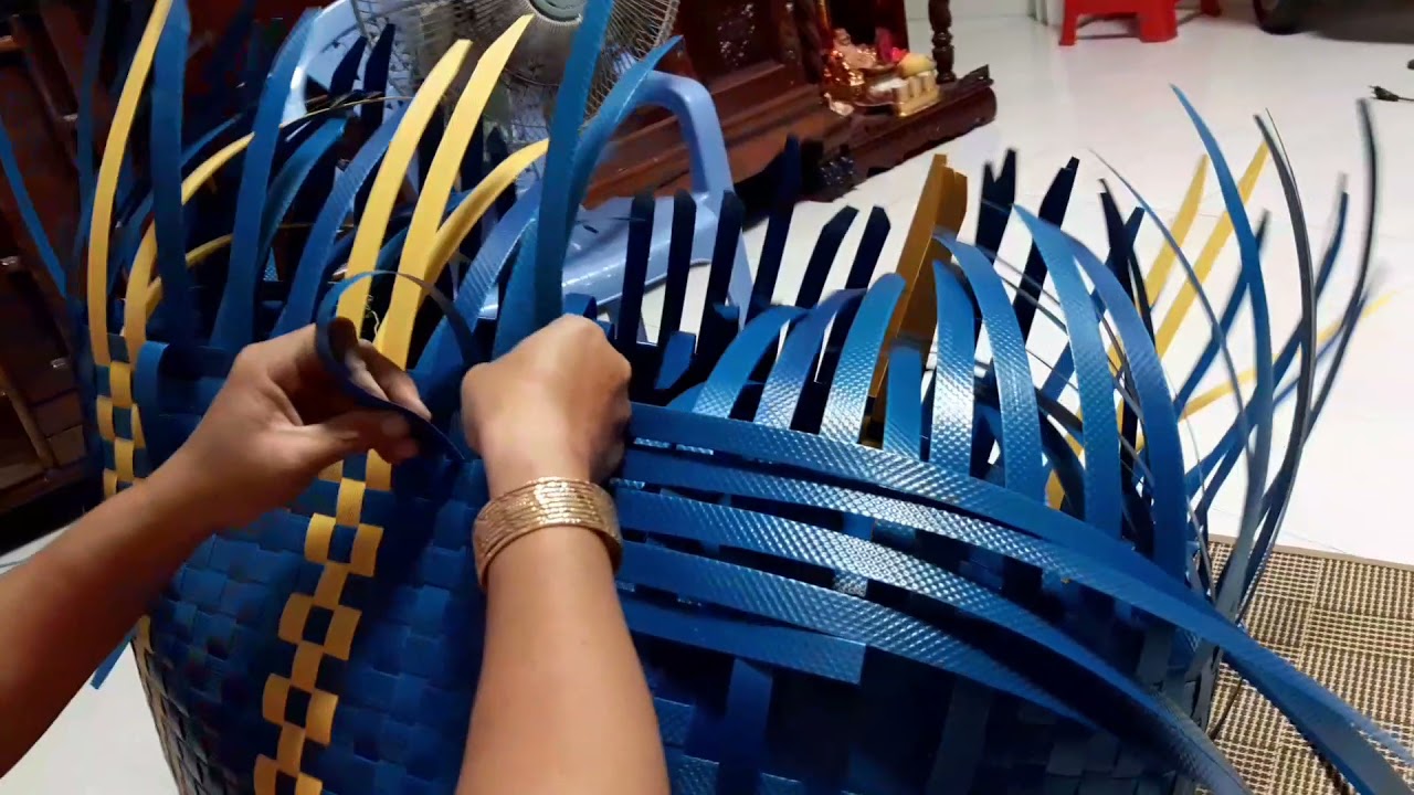 4 tháng 10, 2021..Đan Giỏ kiếm Tiền Cho Mấy Đứa Trẻ Con Ăn Học.