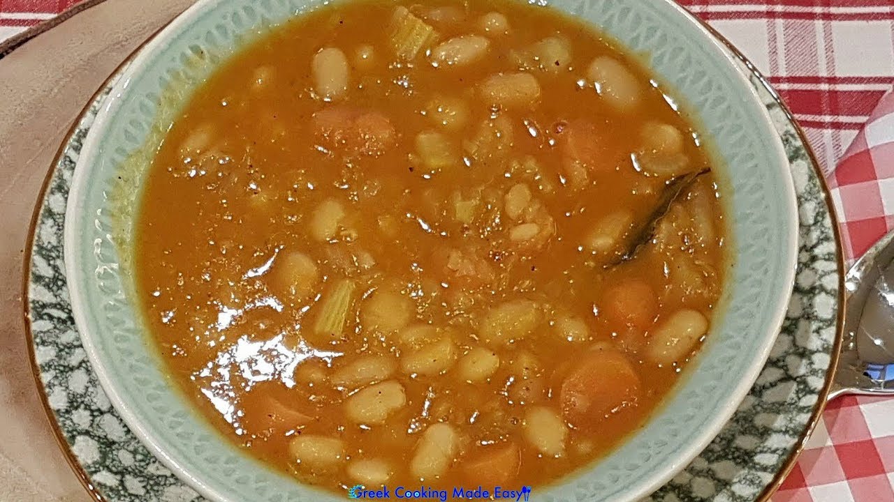 How to make Greek White Bean Soup - Fasolada - Φασολάδα