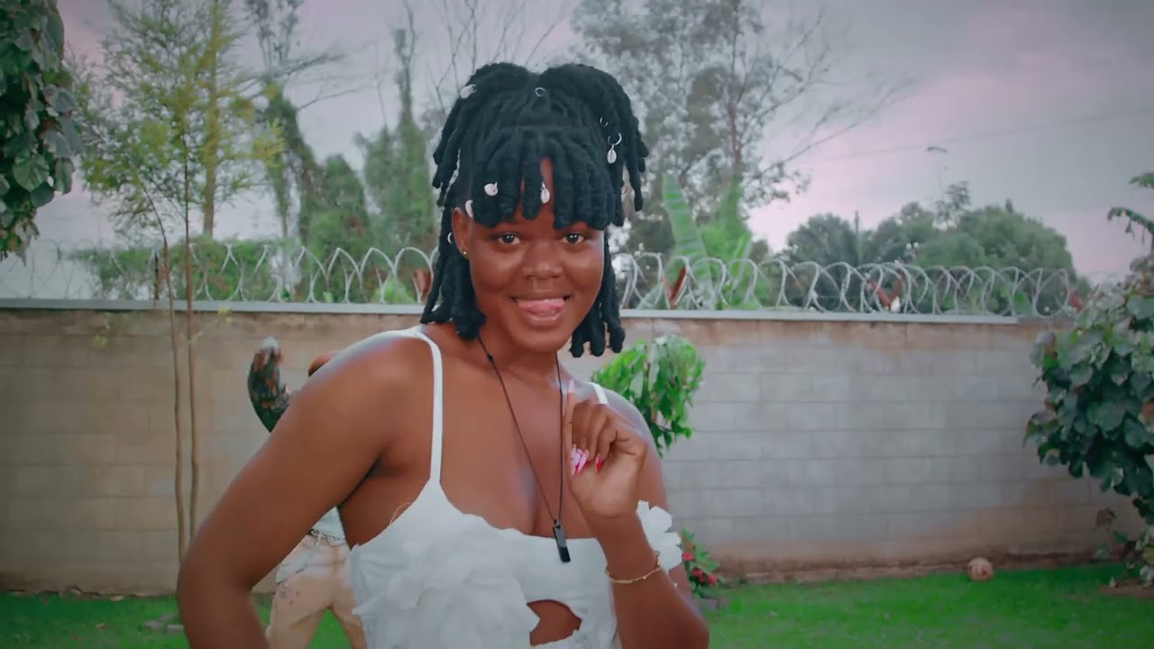 Cheezo256 – CWINYA ❤️ (Official Visualizer)