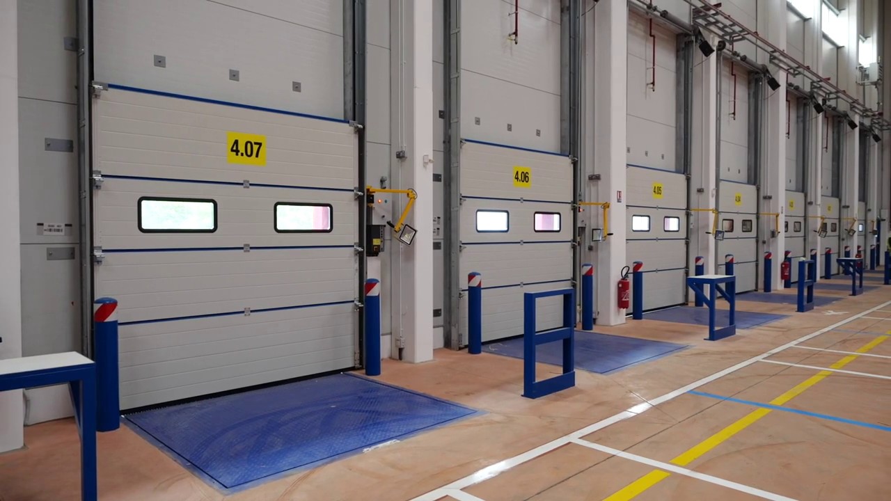 Fermtures industrielles, porte sectionnelles, rideaux métalliques (88) : GRAMMONT sarl