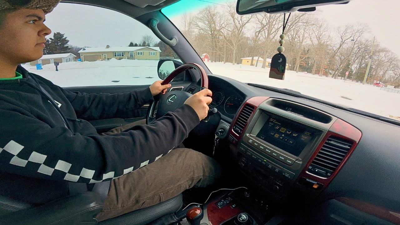 Learning to Drive in the Snow | First Winter Practice