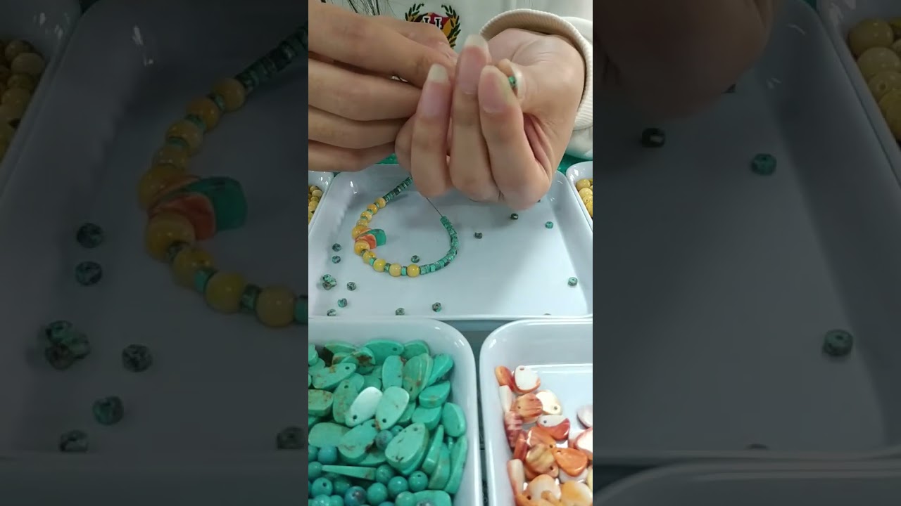 Green and yellow, bumblebee and turquoise, the perfect collision of colors.