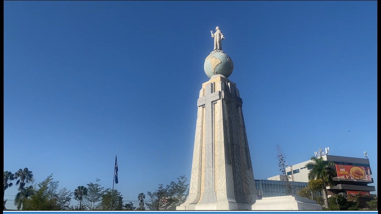 San Salvador al Amanecer: Del Museo MARTE al Salvador del Mundo #elsalvador | Video 13 🌅🥾