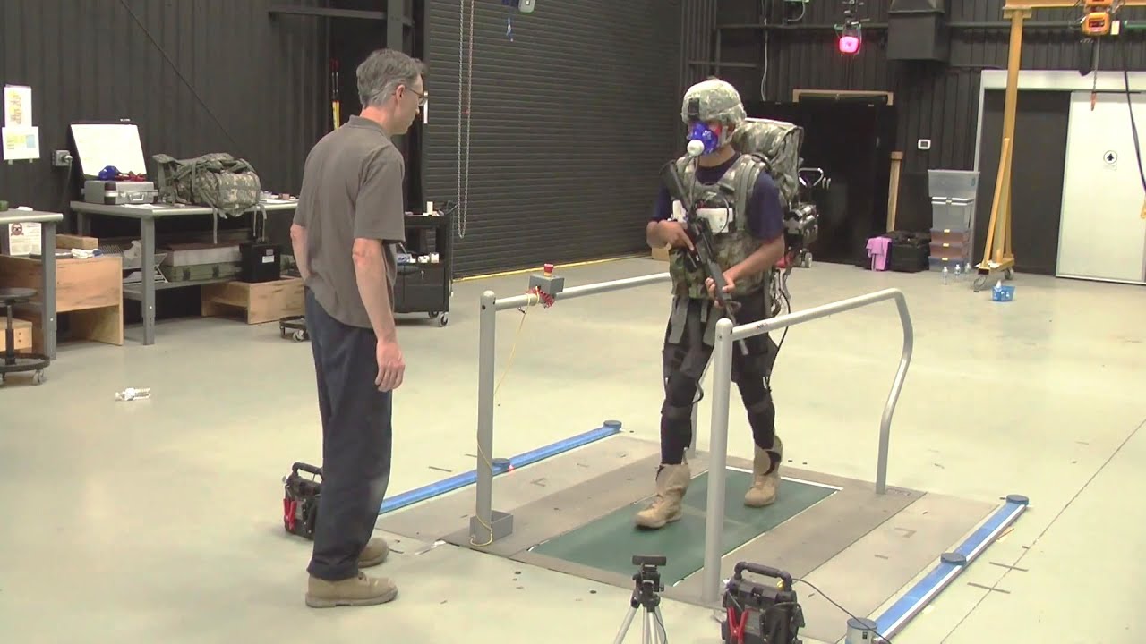 US Army RDECOM - Army Evaluates DARPA's Futuristic Lightweight & Soft Robotic Exosuit [1080p]