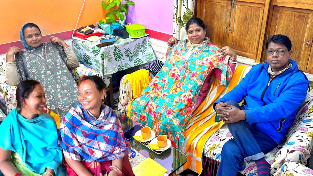 পাহাড়ে যাওয়ার জন্য ননদ আমার জন্য কত শপিং করে আনল ! বোনের বাড়ি গেলেই বোন খুব খুশি হয়।