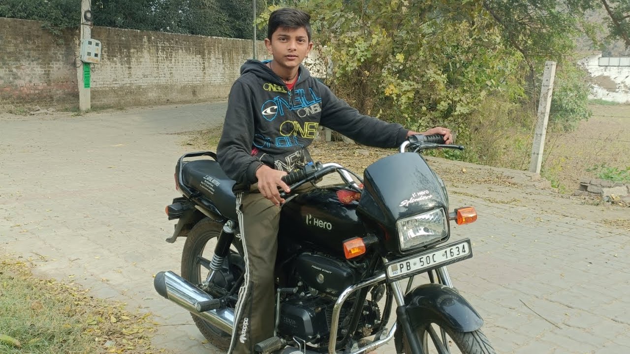 Bike chalane Gaya mein 😃 Samsung S25 lena hai happy bhai ko 