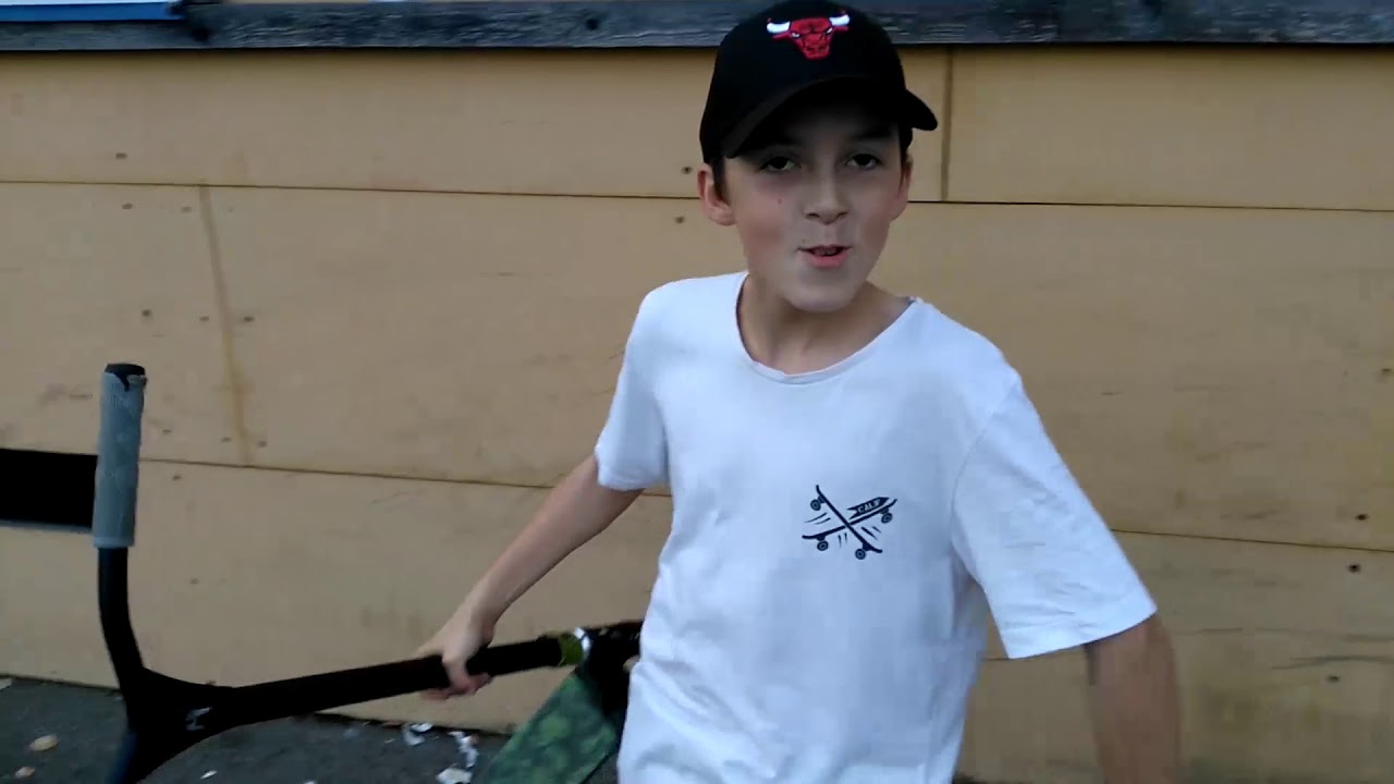Michal Ott - Scooter check 2017