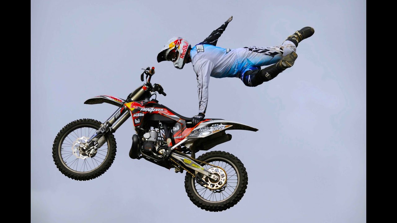 Life as a professional FMX athlete with Nick de Wit