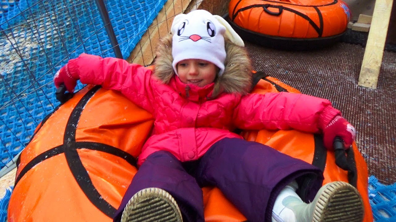 МОЁ УТРО VLOG Катаемся с горки на плюшке Парк ЗИМНЯЯ СТРАНА Пейзажная аллея УЖИН на морозе