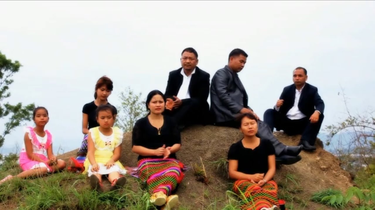 Jenny Zenthiansiang - Toupa Toh Ton (Family Choir) (Official)