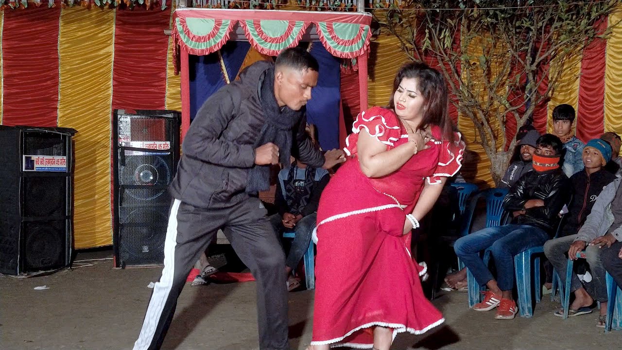 বুকের মাঝে খুজলে পাবি গরম জিলাপি / Buker Majhe Khujle Gorom Jilapi / Bangla dance / Suborna Dance bd