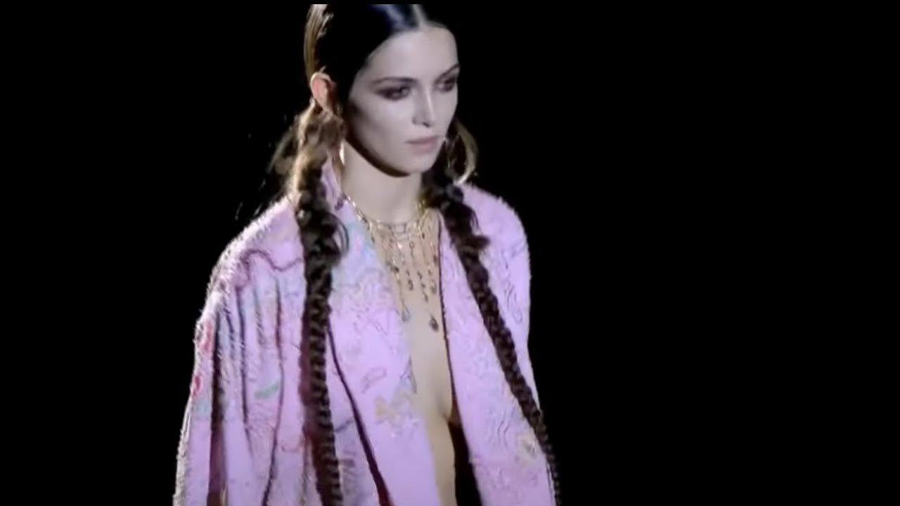 FASHION SHOW 2024 (ODETTE ALVAREZ COLLECTION FALL/WINTER 2024/2025)