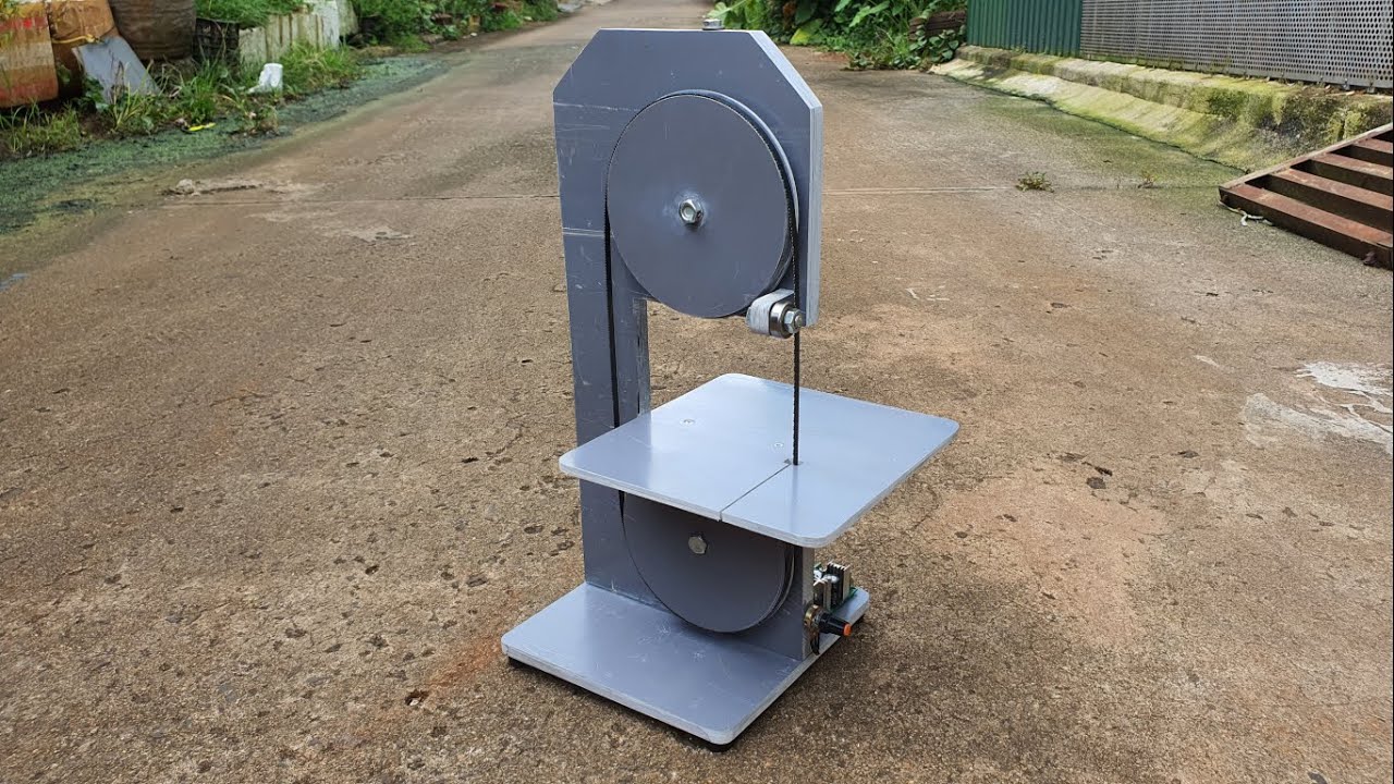 Homemade a Mini Band Saw Machine from PVC