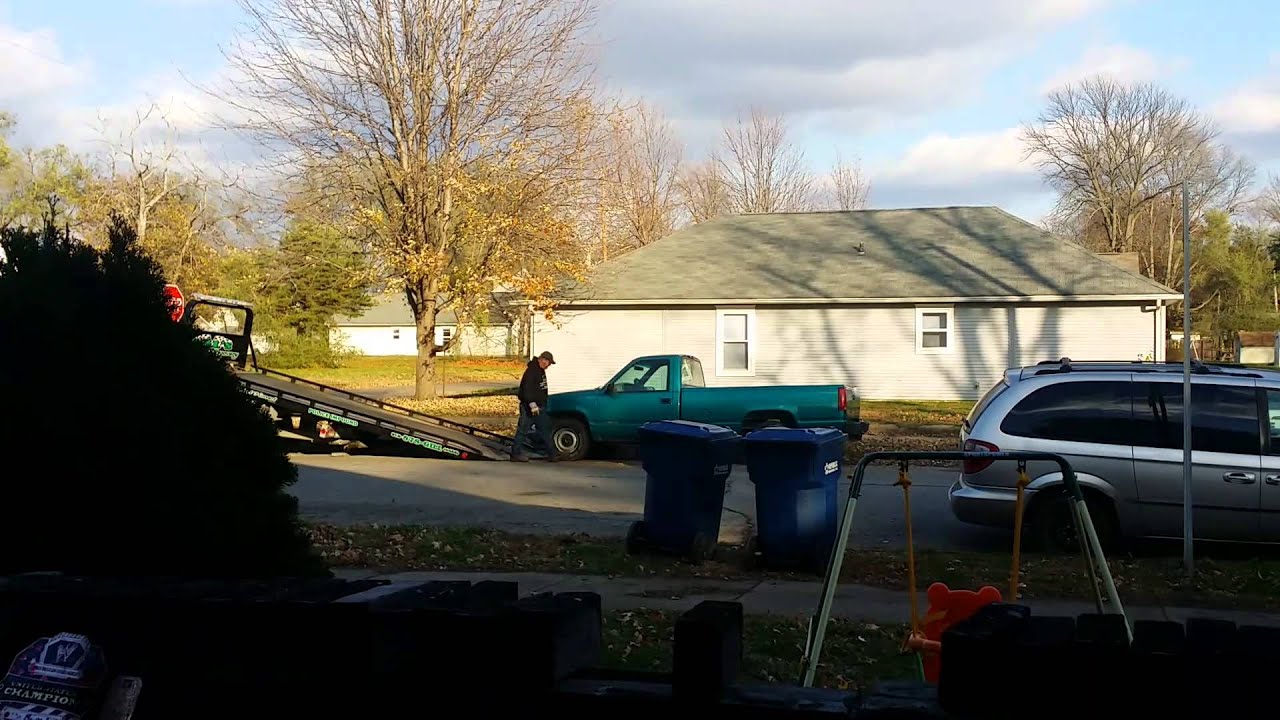 Cops and Lizard Lick Towing