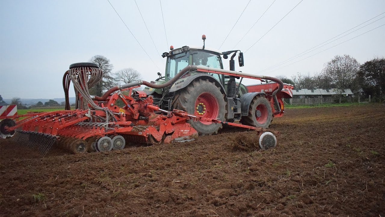 [SARL BERTIN]Semi de blé 2017 avec un combiné Kuhn & Fendt 724