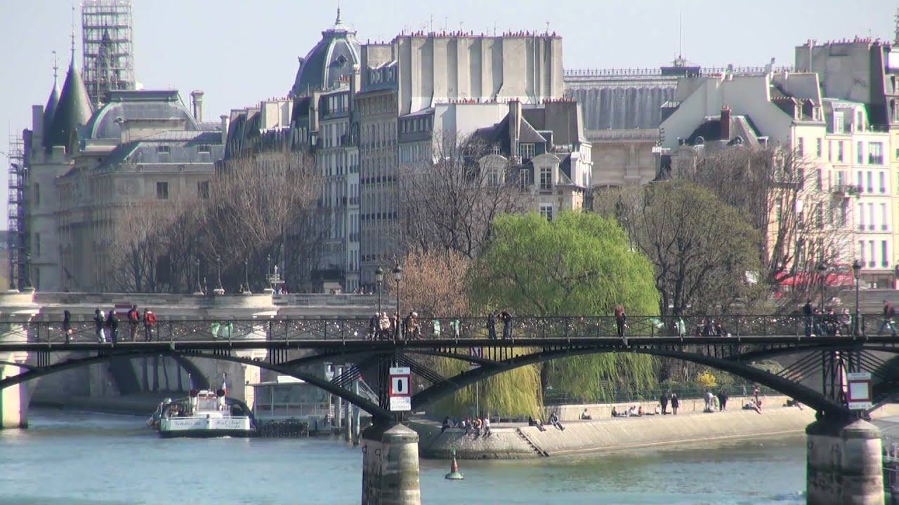 Pont des Arts, Paris, France