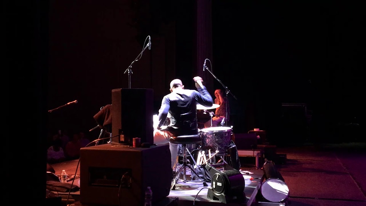 Marcus Miller and Billy Kilson Solo : Double Vision Revisited tour