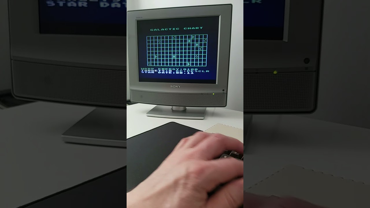 Playing Star Raiders on an Atari 800XL 