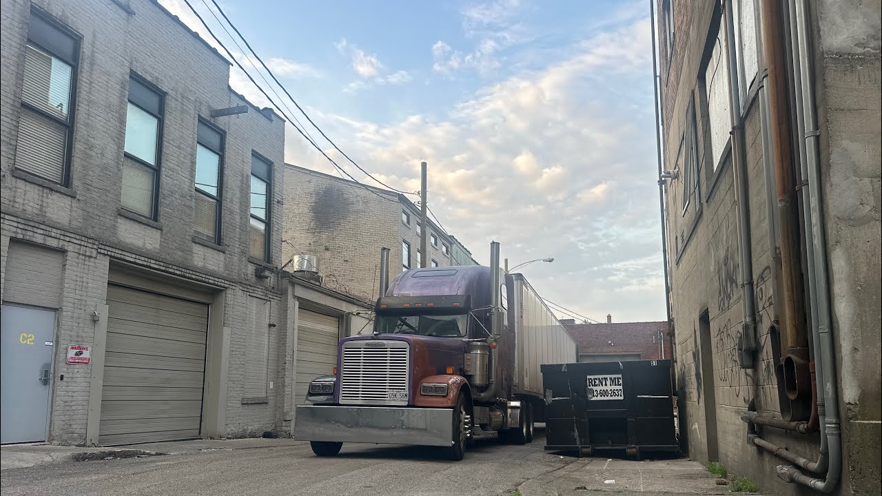 Navigating through Cincinnati downtown with my big rig