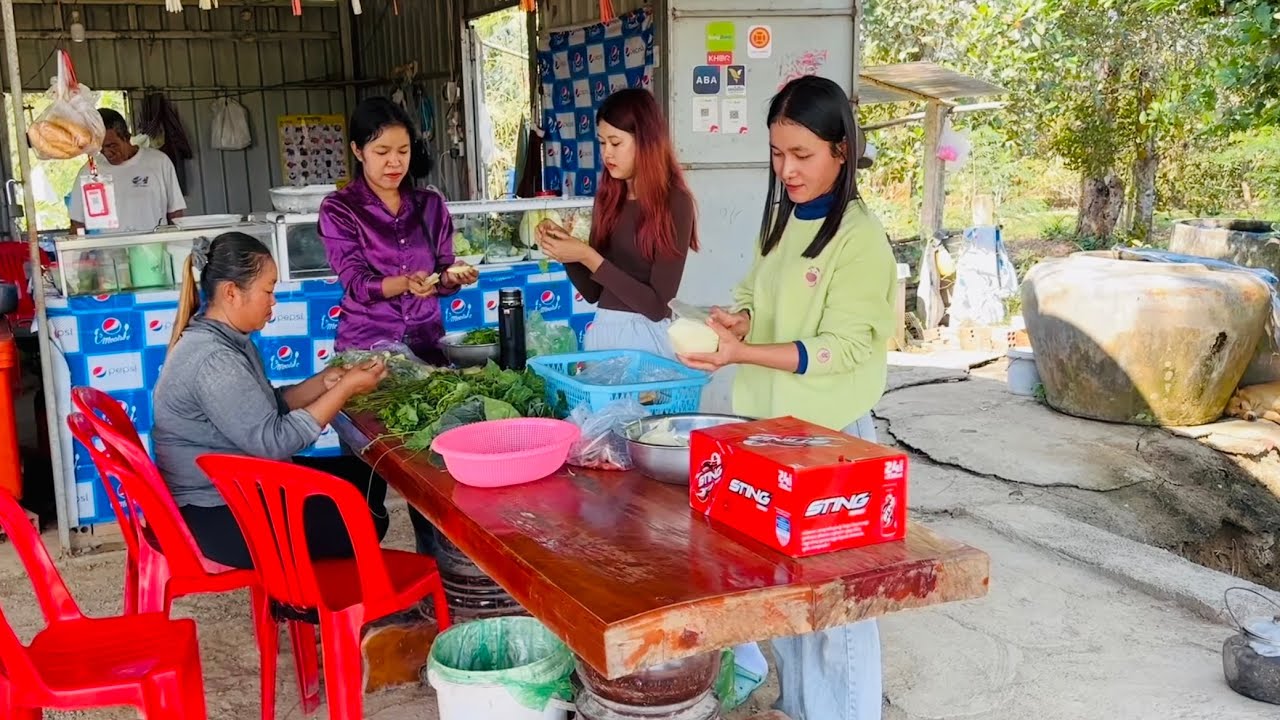 Spending the day at my sister's house, where we are making traditional Khmer Samlor Kako