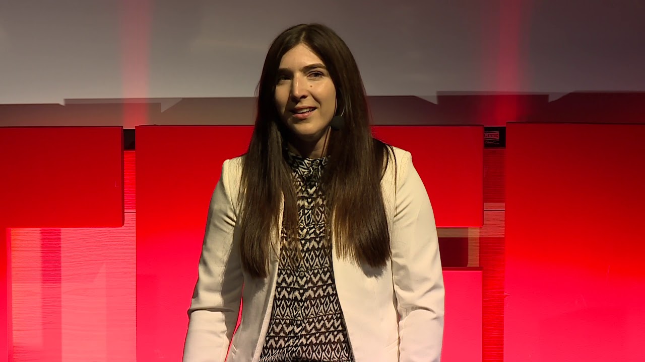 Mity o pracy dla osób "niepełnosprawnych" | Majka Lipiak | TEDxKatowiceSalon