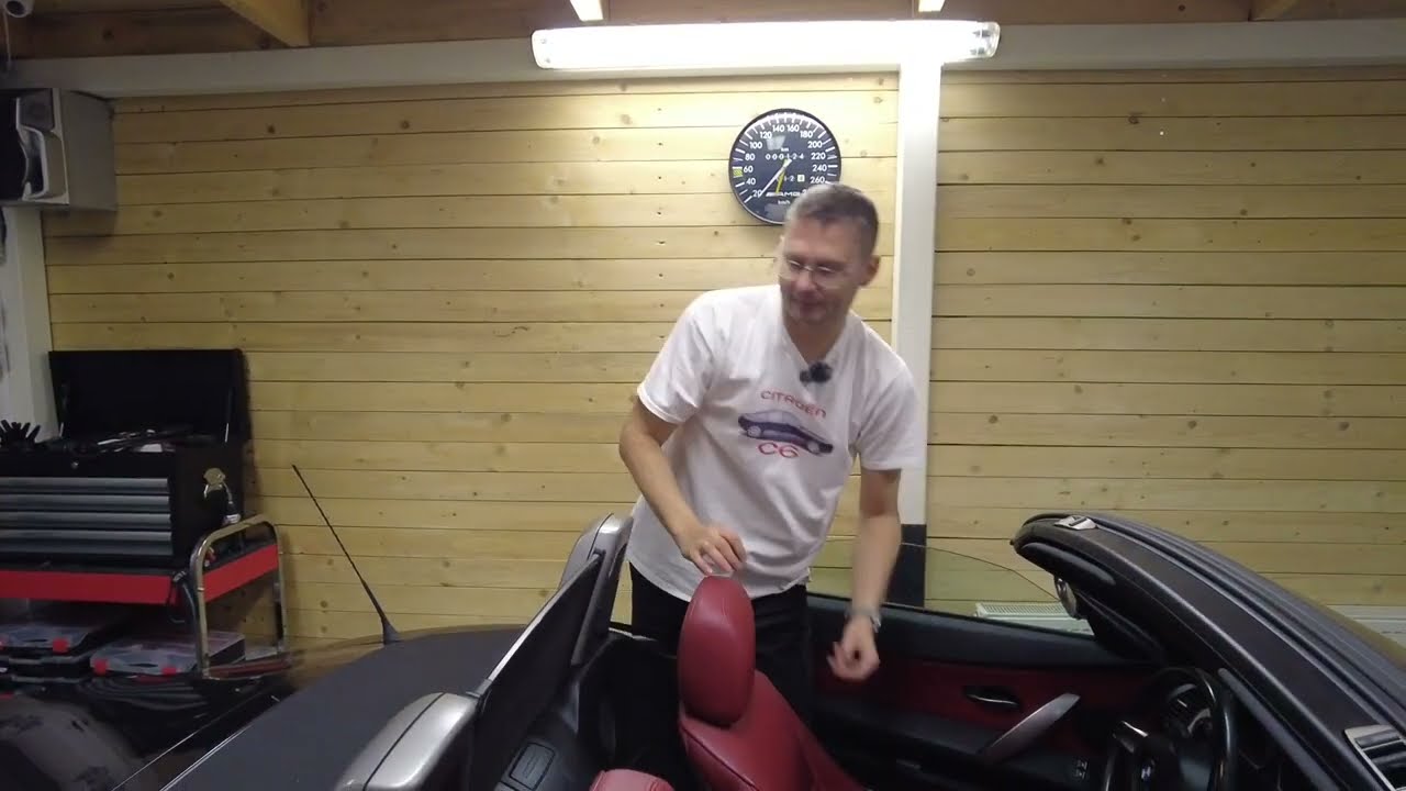BMW Z4 E85 - jak zamknąć dach ręcznie? Awaryjne zamykanie dachu.