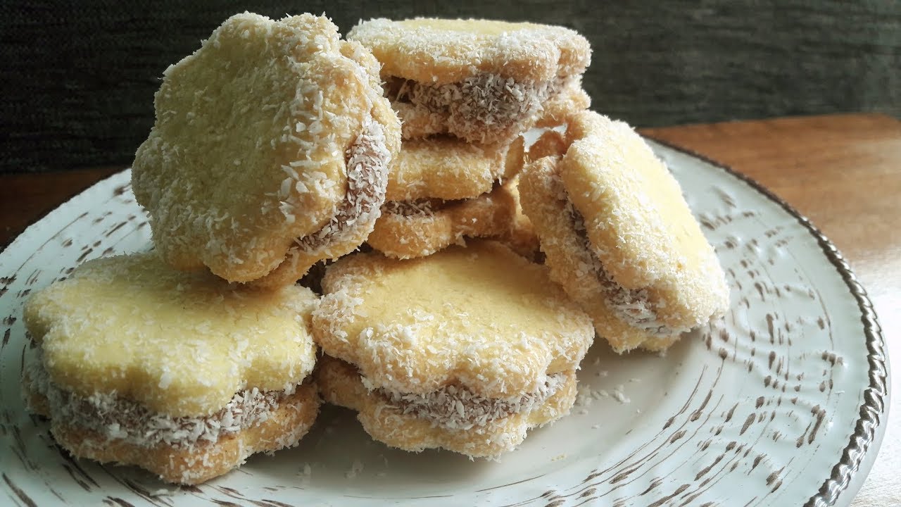 Μπισκότα βουτύρου με καραμέλα (Alfajores) | Foodouki
