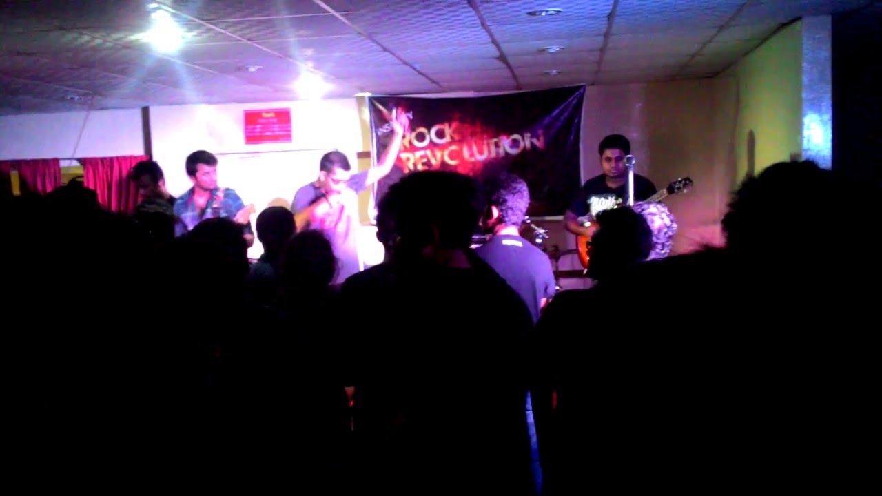 SteelBorn--HolyDiver and Rainbow in the Dark(Back to Back tribute toDio) Live at BOTB 2015