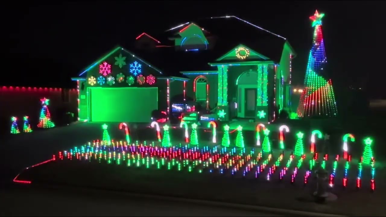 2025 Hall Family Christmas Light Show - Full Version