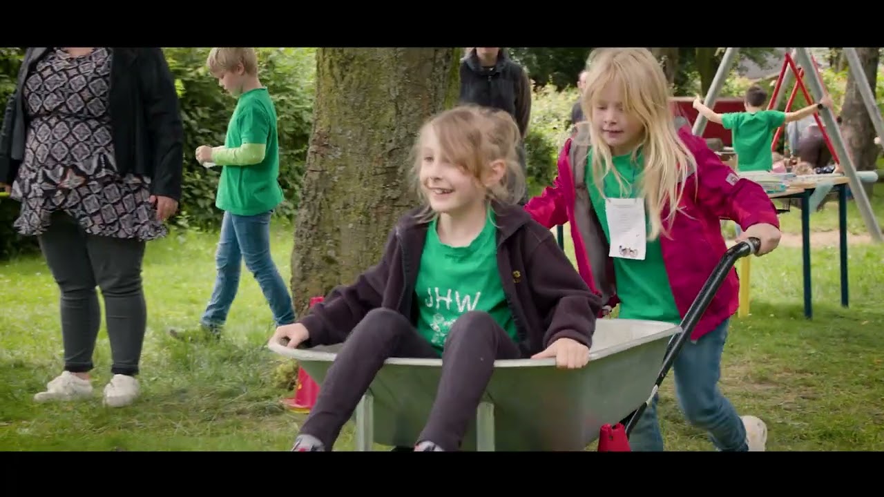 Unser Schulsong - Jeder (ist) hier willkommen