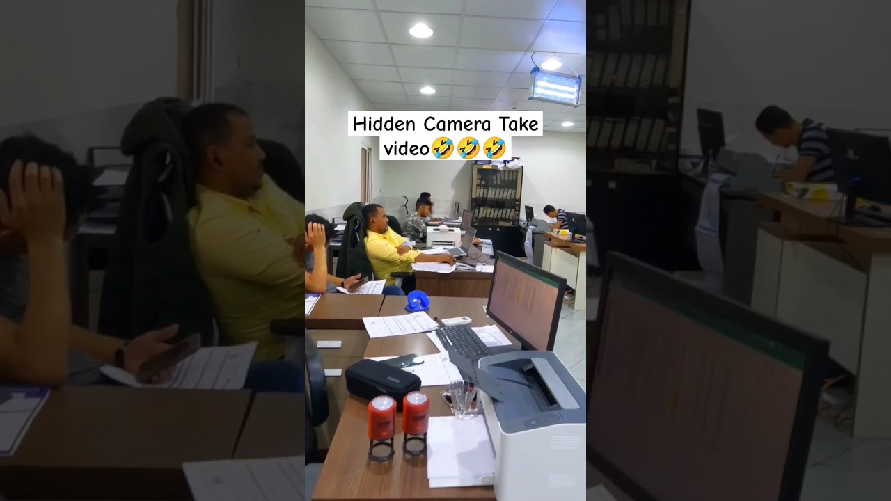 Hidden Camera takes video in office!🤣🤣 Office Time ll Saudi Arabia