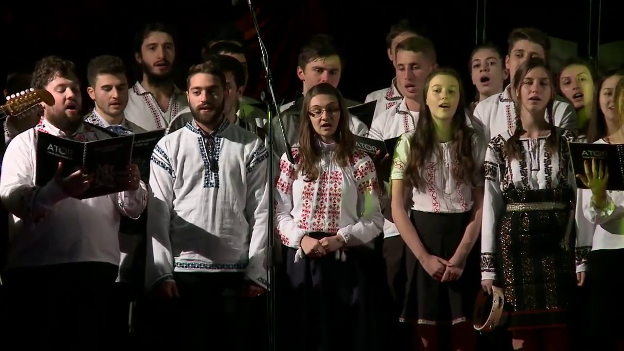 Ator Iași - Colindul colindelor (Mai e vreme de colinde...)