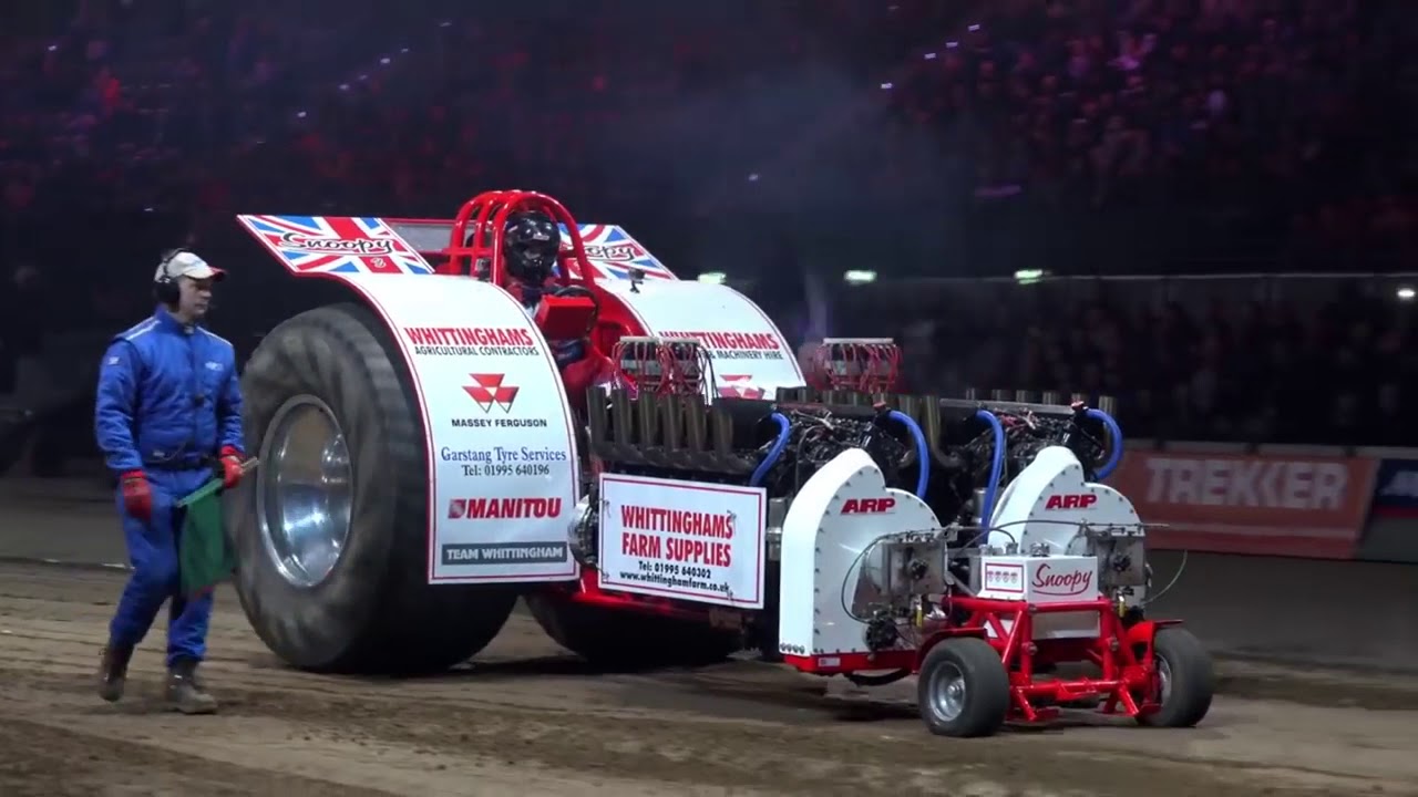 9000馬力のトラクター！Tractor Pulling！3面白すぎる車,Crazy Car Engine