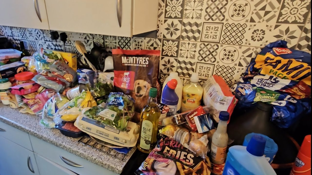 Магазин продуктов и товаров для дома ALDI