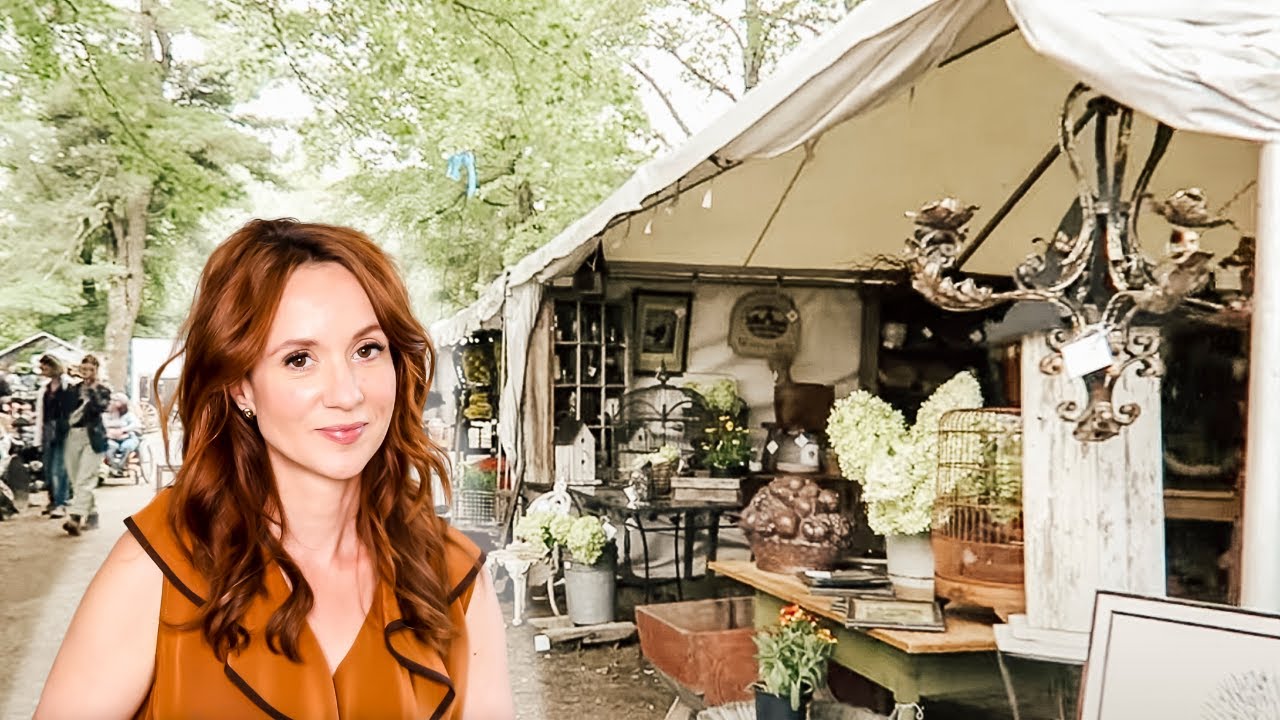 The Best Antiquing in America | Brimfield Antique Show