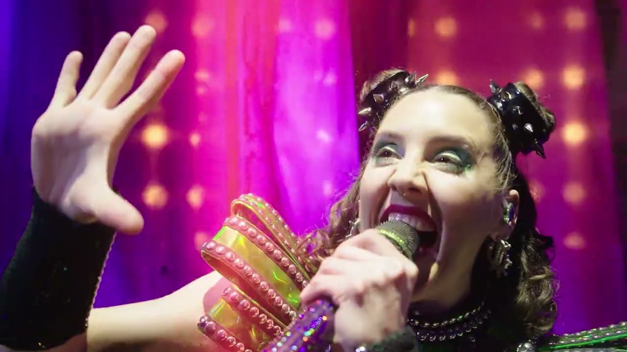 SIX THE MUSICAL -  Trailer