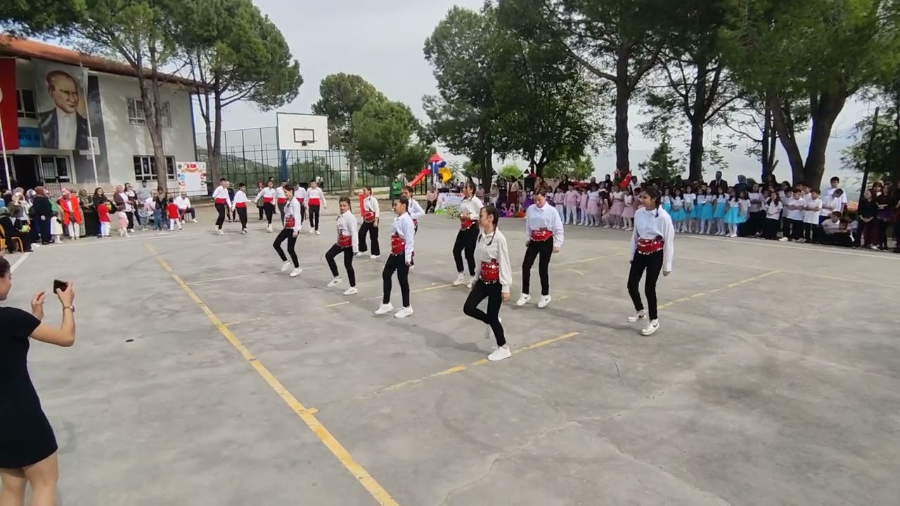 23 NİSAN OYUN HAVASI-HORON GÖSTERİSİ NECATİ FİKRİYE DALAMAN ORTAOKULU