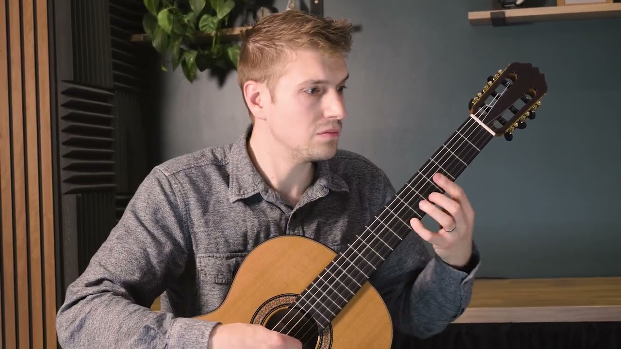 Antonio Picado Model 60 vs 60 DT Cedar