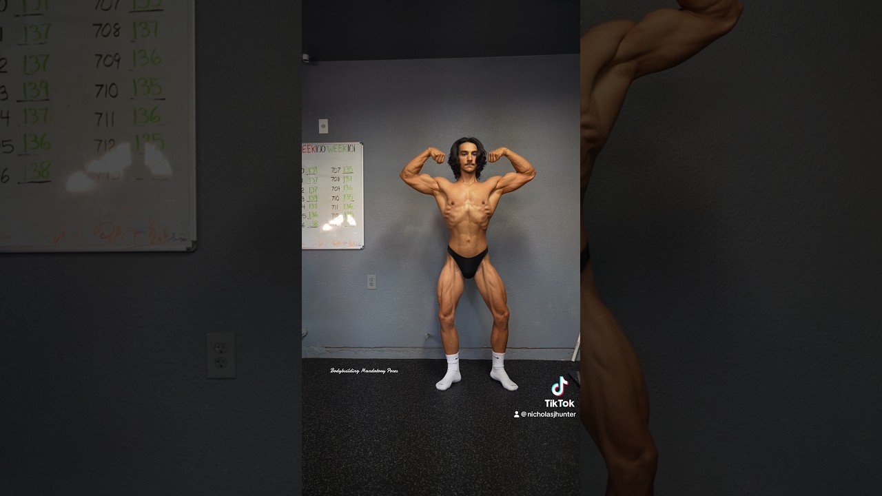 How to do the Front Double Biceps pose for bodybuilding