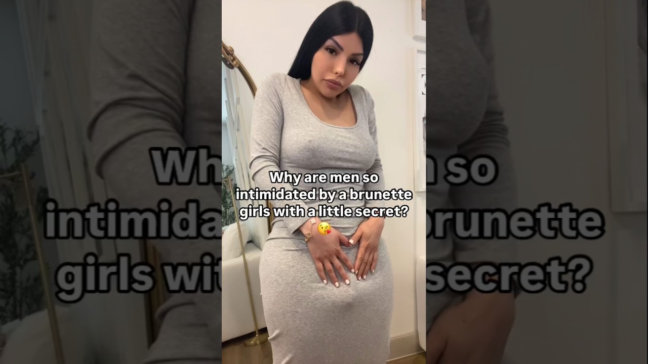 adorable hot trans girl with big snake inside her dress